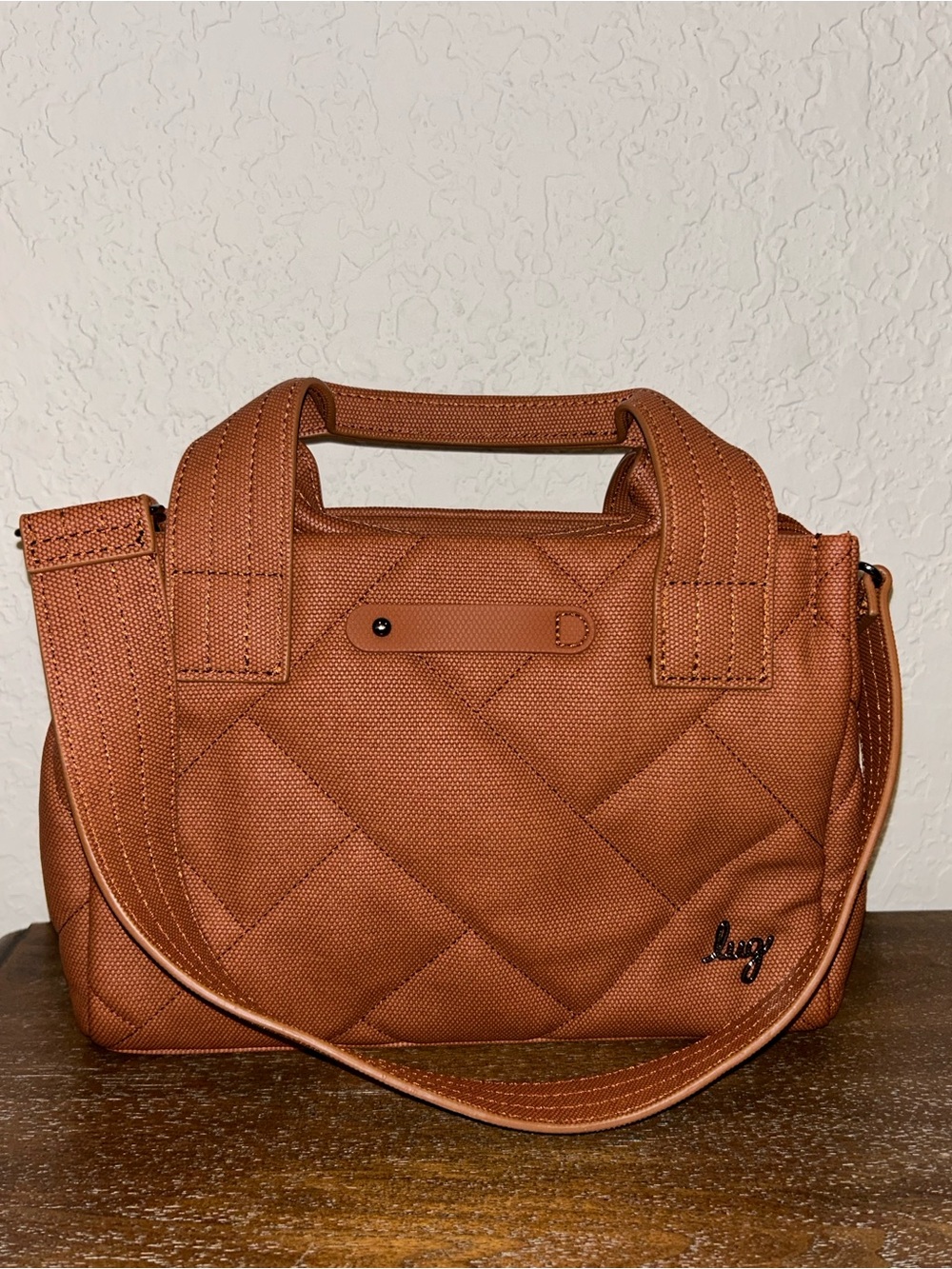 Lug Jitterbug Matte Luxe VL Purse Bag